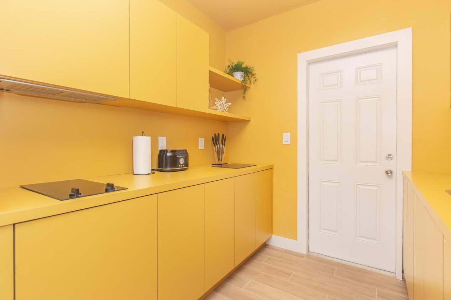 Large Stylish Studio Apartment In El Portal #3 Miami Ngoại thất bức ảnh