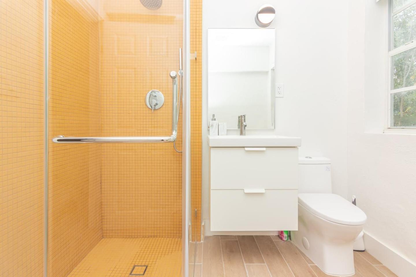 Large Stylish Studio Apartment In El Portal #3 Miami Ngoại thất bức ảnh